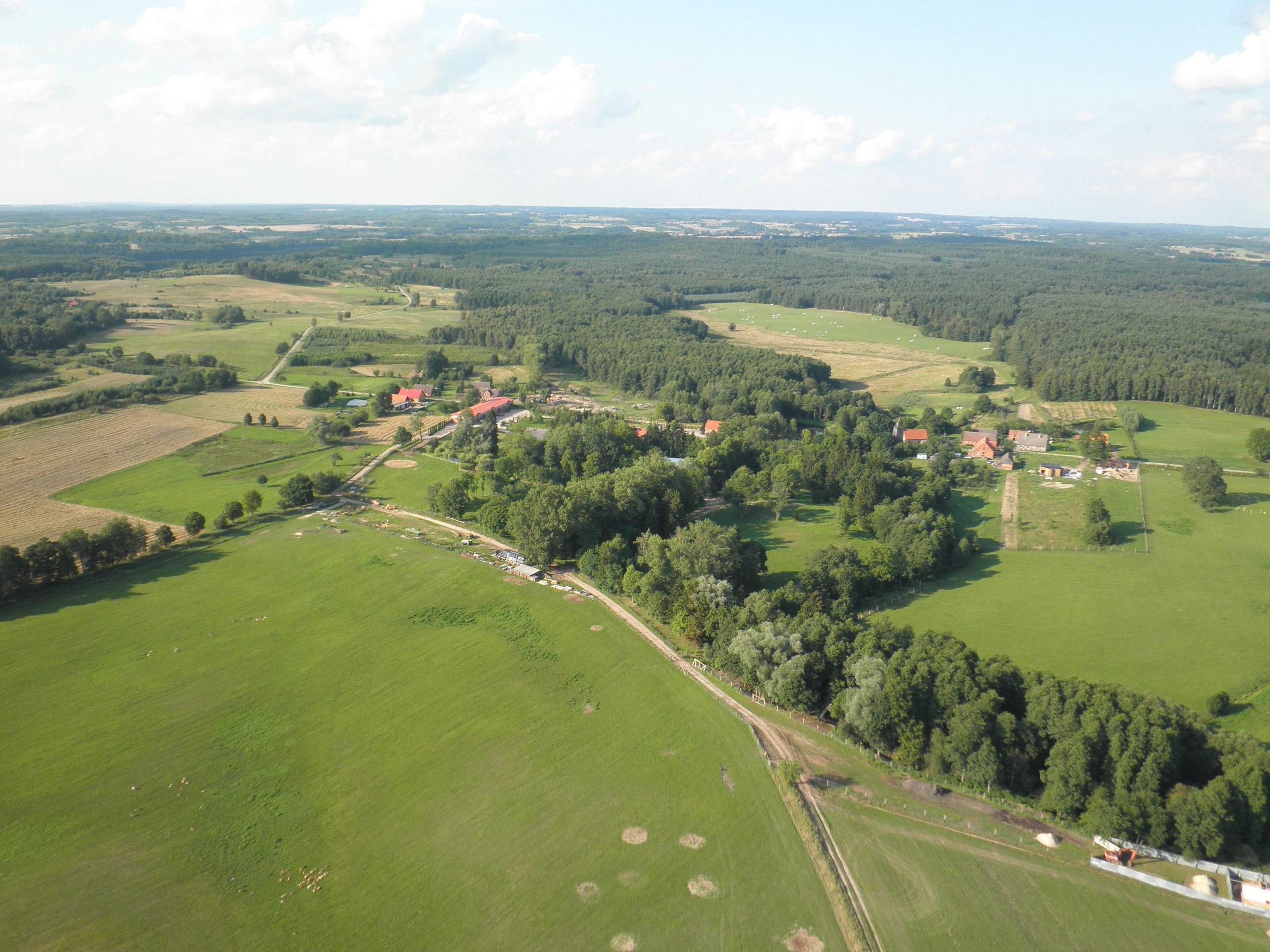 Photos 700 acres: Nature and recreation retreat with agricultural use in West Pomerania