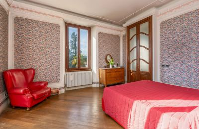Historic Villa for sale Luino, Lombardy, Image 11/38