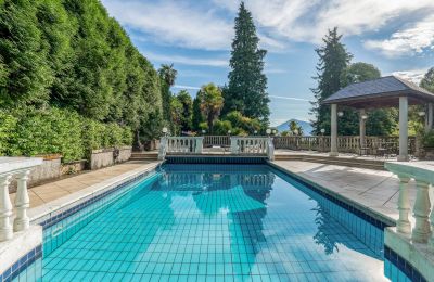 Historic Villa for sale Luino, Lombardy, Image 31/38