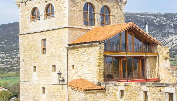 Historical tower for sale Quintana de Valdivielso, Castile and León,  Spain