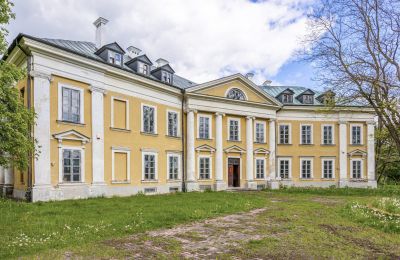 Castle for sale Luberadz, Mazovia, Exterior View