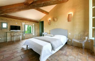Historic property for sale Uzès, Occitania, Image 18/34