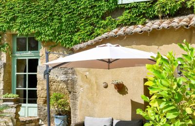 Historic property for sale Uzès, Occitania, Image 32/34