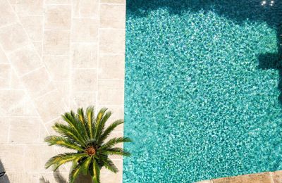 Historic property for sale Uzès, Occitania, Pool