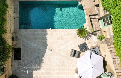 Historic property for sale Uzès, Occitania, Image 22/34