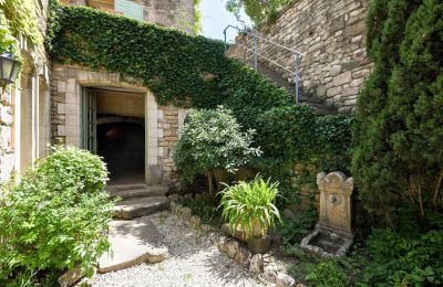 Historic property for sale Uzès, Occitania, Garden