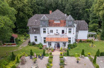 Historic Villa for sale 16775 Stechlin, Am Hirschberg 2, Brandenburg, Back view