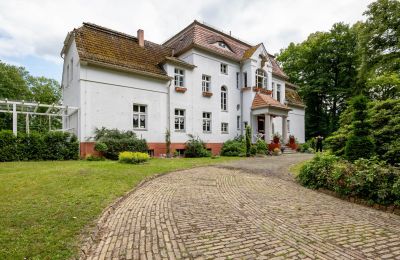 Historic Villa for sale 16775 Stechlin, Am Hirschberg 2, Brandenburg, Front view