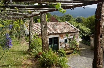 Historic property for sale Gondomar, Galicia, Image 38/48