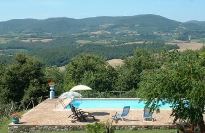 Country home for sale 06062 Città della Pieve, Umbria, View