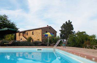 Country home for sale 06062 Città della Pieve, Umbria, Pool