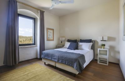Country property for sale Bucine, Tuscany, Image 17/24