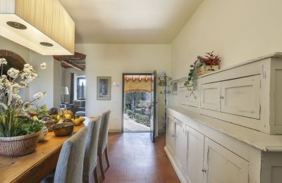 Country property for sale Bucine, Tuscany, Image 15/24
