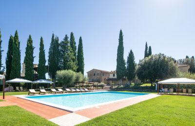 Country property for sale Bucine, Tuscany, Image 9/24