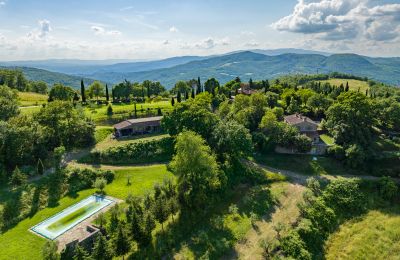 Country home for sale Anghiari, Tuscany, Image 1/38