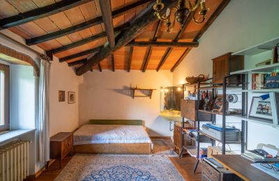 Country home for sale Anghiari, Tuscany, Image 15/38