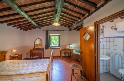 Country home for sale Anghiari, Tuscany, Image 21/38