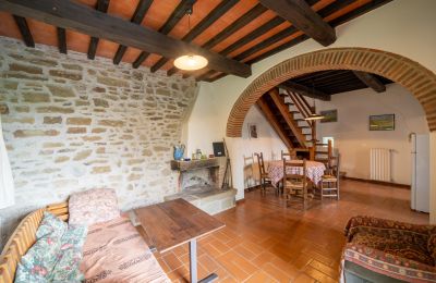 Country home for sale Anghiari, Tuscany, Image 25/38