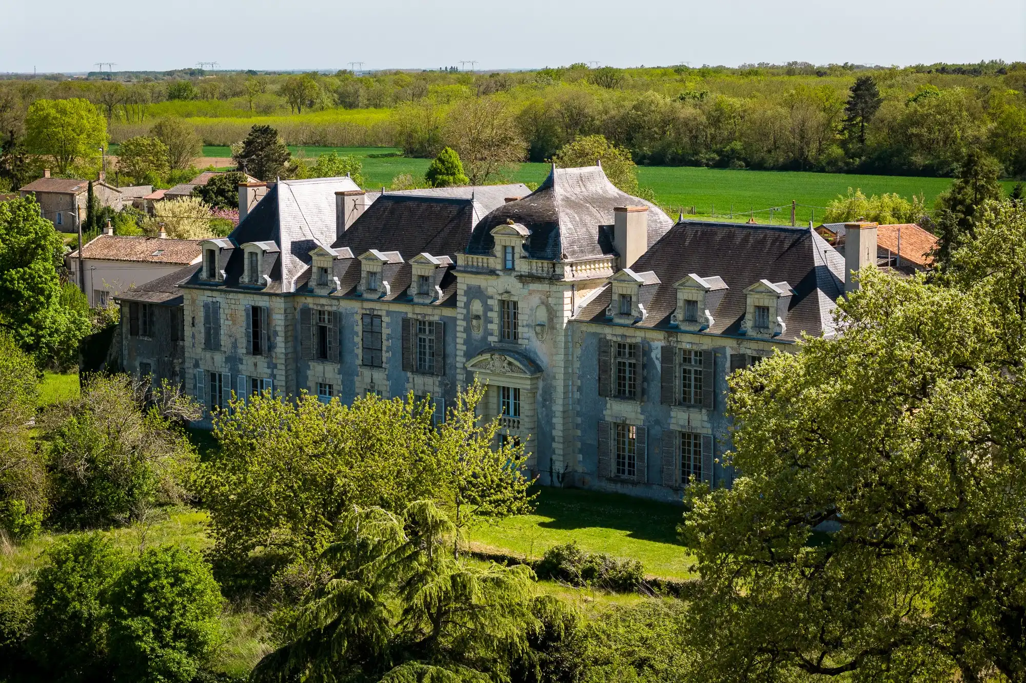 Thouars, New Aquitaine for sale