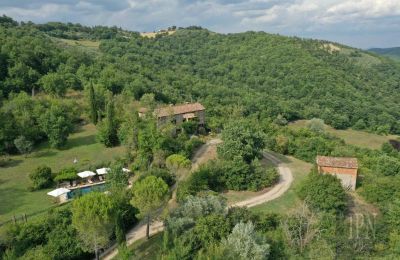 Country home for sale 06010 Monte Santa Maria Tiberina, Umbria, Image 11/50