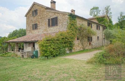 Country home for sale 06010 Monte Santa Maria Tiberina, Umbria, Image 23/50