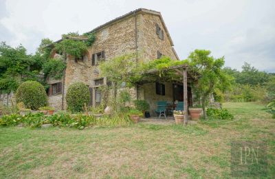 Country home for sale 06010 Monte Santa Maria Tiberina, Umbria, Image 26/50