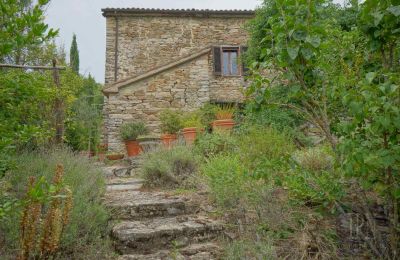 Country home for sale 06010 Monte Santa Maria Tiberina, Umbria, Image 30/50