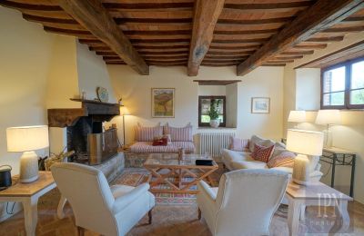 Country home for sale 06010 Monte Santa Maria Tiberina, Umbria, Image 35/50