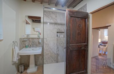 Country home for sale 06010 Monte Santa Maria Tiberina, Umbria, Image 42/50