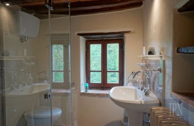 Country home for sale 06010 Monte Santa Maria Tiberina, Umbria, Image 48/50