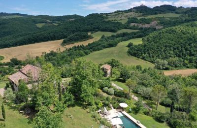 Country home for sale 06010 Monte Santa Maria Tiberina, Umbria, Image 2/50