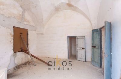 Historic property for sale Francavilla Fontana, Apulia, Image 31/34