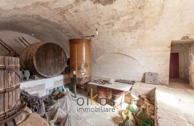 Historic property for sale Francavilla Fontana, Apulia, Image 15/34