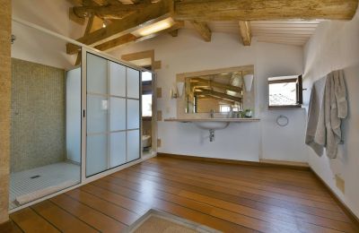 Historic property for sale Uzès, Occitania, Image 16/25