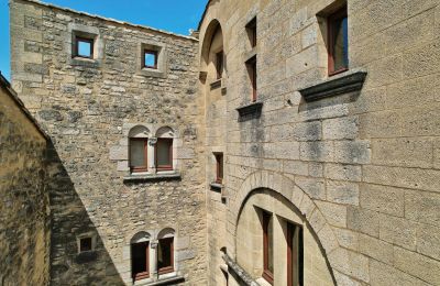 Historic property Uzès, Occitania