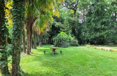 Manor House for sale Pau, New Aquitaine, Garden