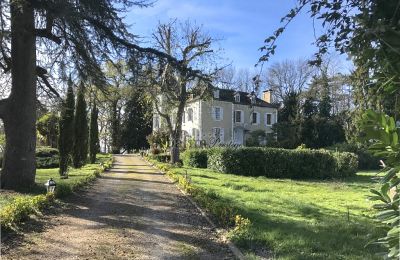 Manor House for sale Pau, New Aquitaine, Access
