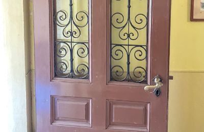Historic Villa for sale 01445 Radebeul, Saxony, Image 2/7