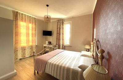Historic Villa for sale 28040 Lesa, Via Sempione, Piemont, Image 14/32
