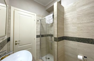 Historic Villa for sale 28040 Lesa, Via Sempione, Piemont, Image 17/32