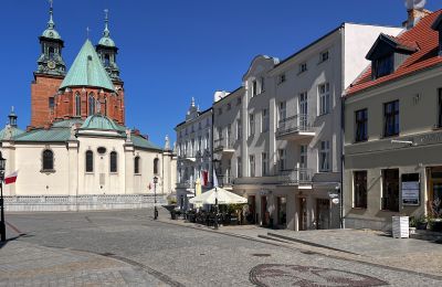 Town house for sale Gniezno, Tumska 11, Greater Poland, Image 1/40
