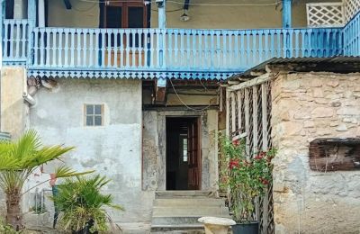 Historic property for sale Lasseube, New Aquitaine, Courtyard