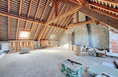 Historic property for sale Bagnères-de-Bigorre, Occitania, Attic