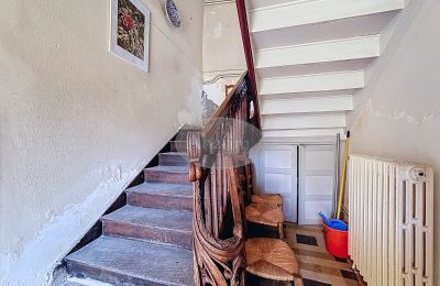 Historic property for sale Bagnères-de-Bigorre, Occitania, Secondary Staircase