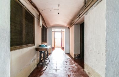 Historic Villa for sale Castellar del Vallès, Cami de Can Barba 3, Catalonia, Image 46/50