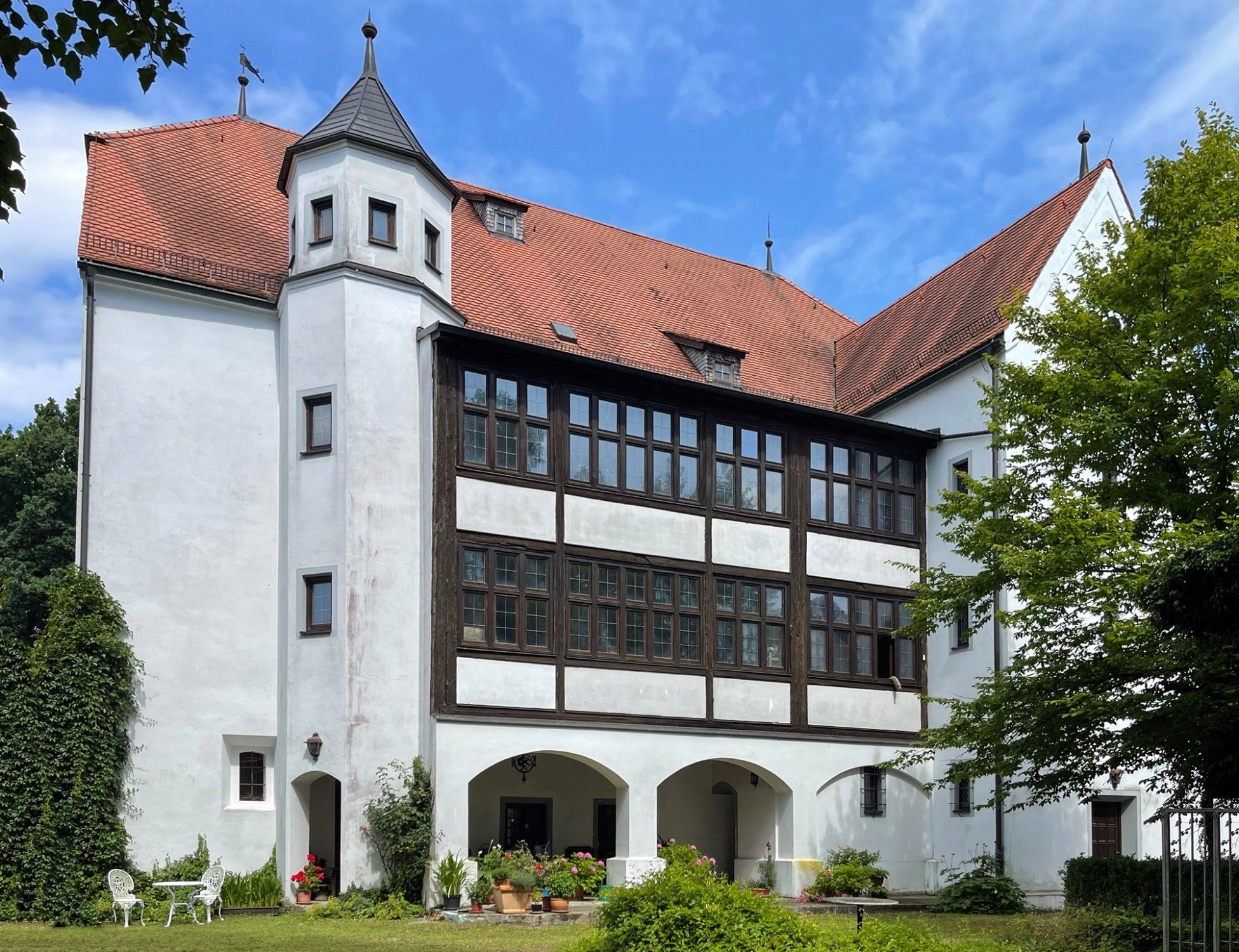 Photos Fully renovated castle east of Munich