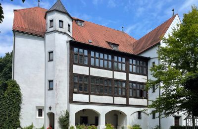 Castle for sale 84375 Kirchdorf am Inn, Hofmarkstraße 2, Bavaria, Image 1/47
