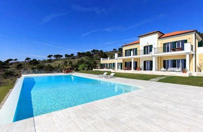 Historic Villa for sale Cipressa, Liguria, Image 9/44