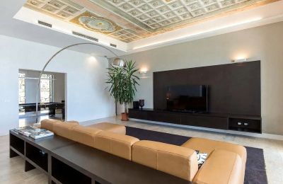 Historic Villa for sale Cipressa, Liguria, Image 18/44