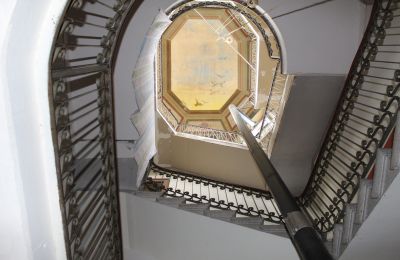 Historic Villa for sale Faido, Ticino, Grande scala centrale